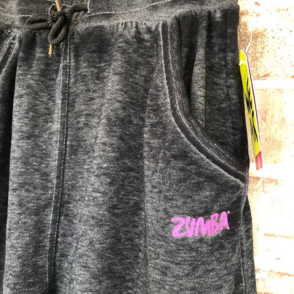Zumba LOVE Capri Sweatpants Pocket Joggers XS S - Picture 8 of 16